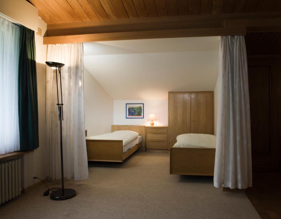 Hotel Berghaus Wengen Bilik gambar
