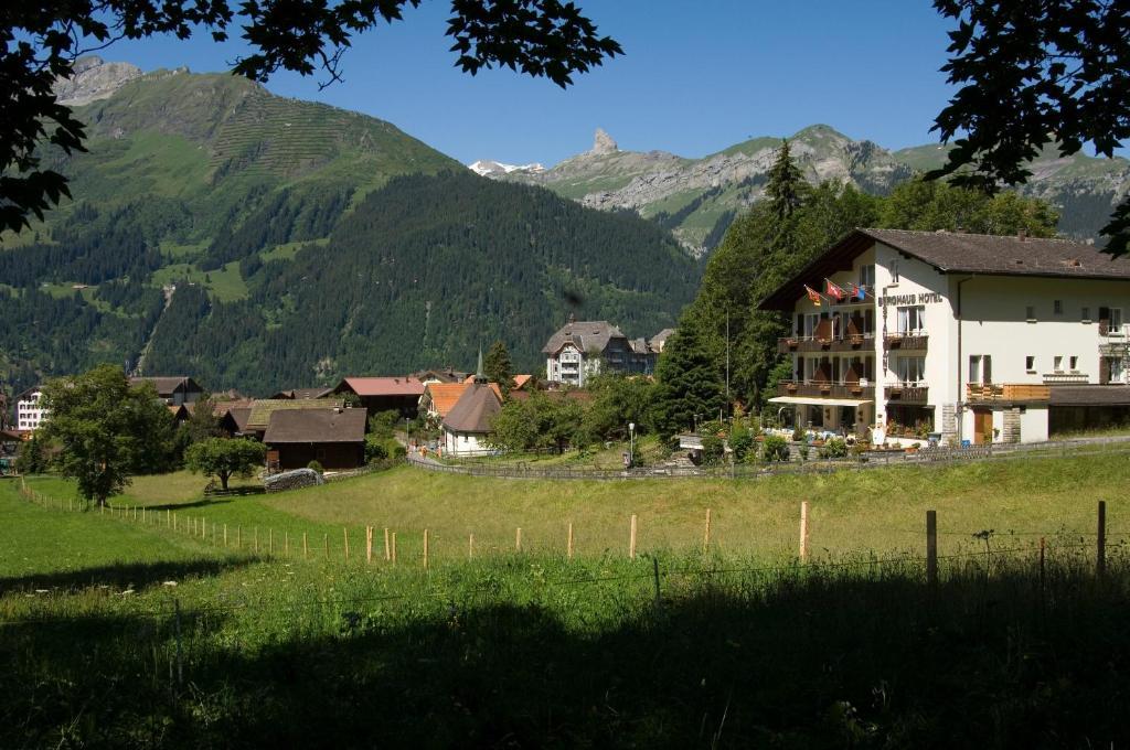 Hotel Berghaus Wengen Luaran gambar