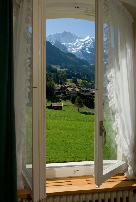 Hotel Berghaus Wengen Luaran gambar