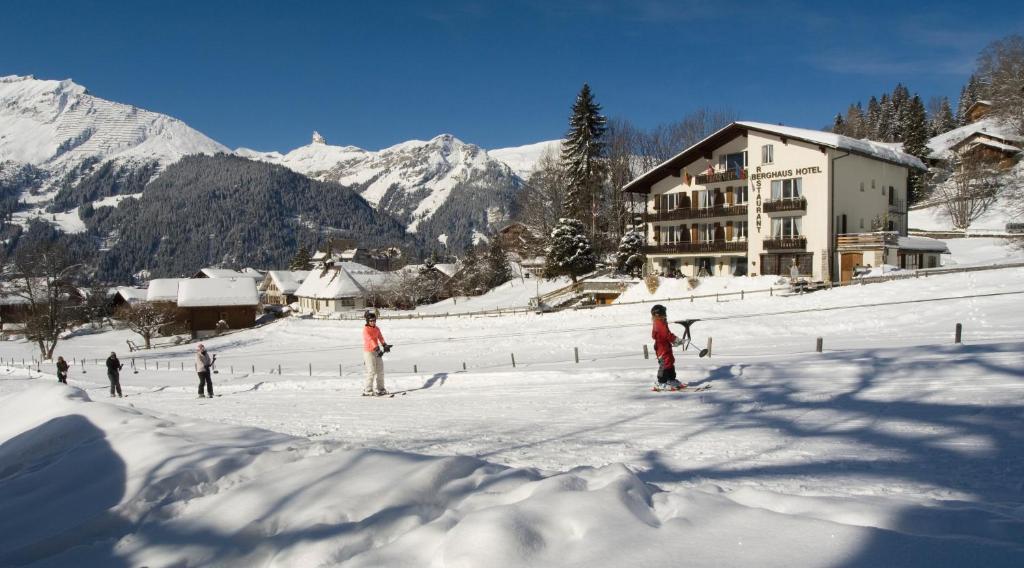 Hotel Berghaus Wengen Luaran gambar